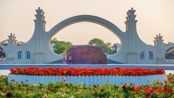 顺配网 “风是凉的，被褥是干爽的”——游客盛赞哈尔滨夏日：“舒服！”