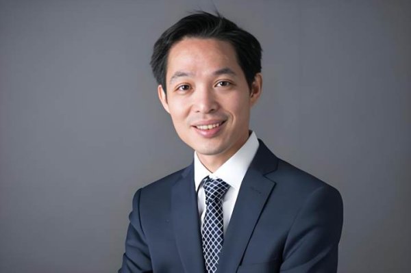 闻道资本 斯坦福大学全球顶尖1%AI科学家许主洪转岗通义? 阿里回应: 正常内部调整, 将负责多模态交互模型